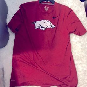 Boys size XL Arkansas Hogs T-shirt